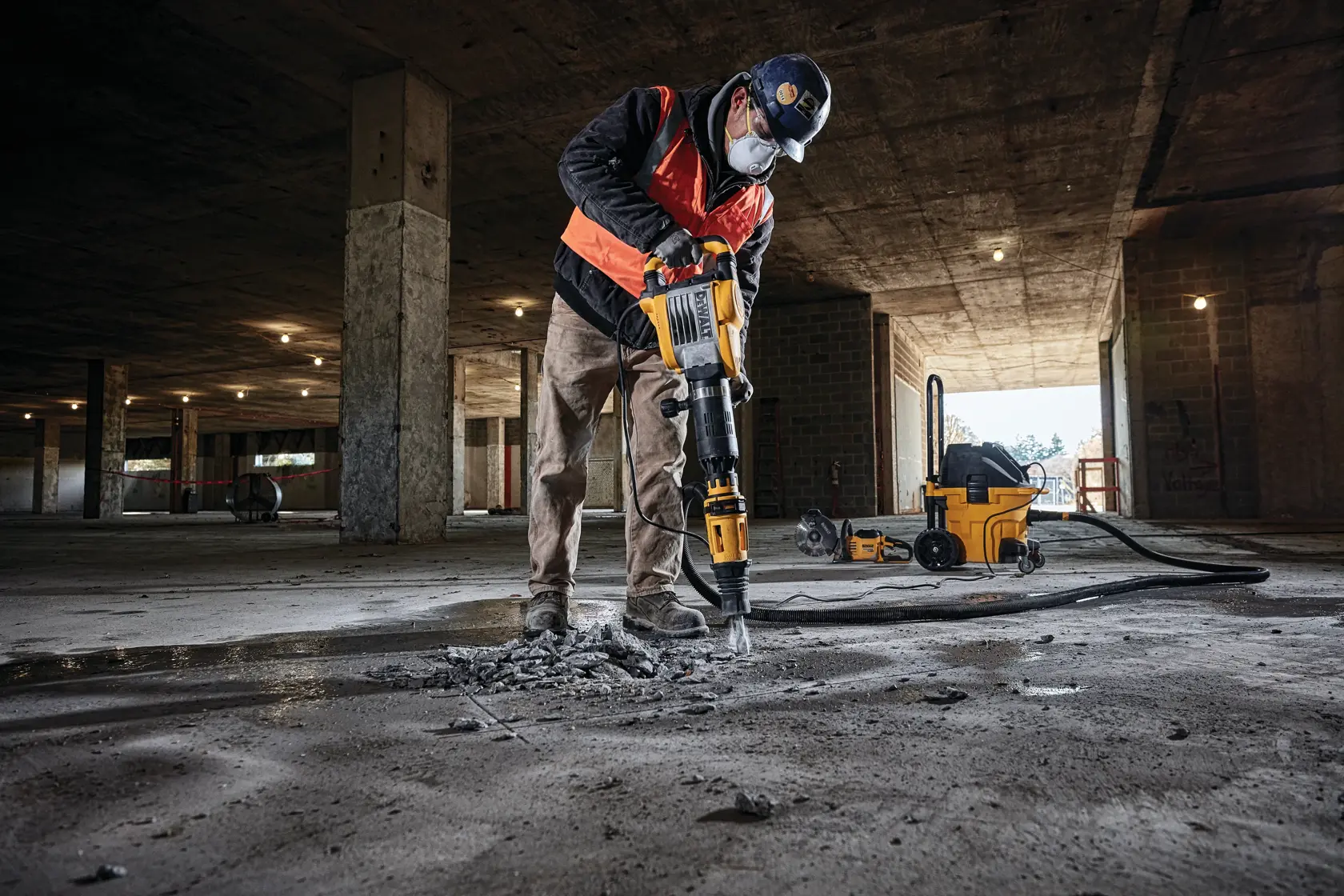 DEWALT® SDS Max Demolition Hammer