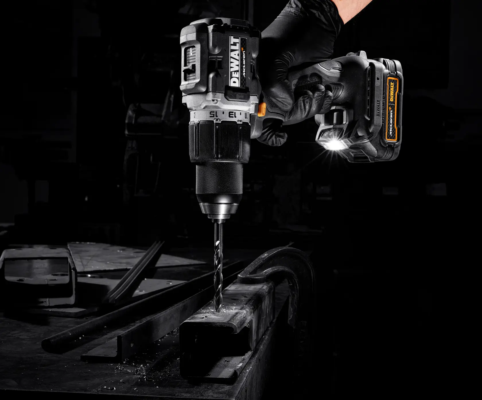 DEWALT® 18V XR® Brushless Hammer Drill Driver - DEWALT® x McLaren F1 Team LIMITED Edition - 2 X 1.7 Ah GFN POWERSTACK™ BATTERIES