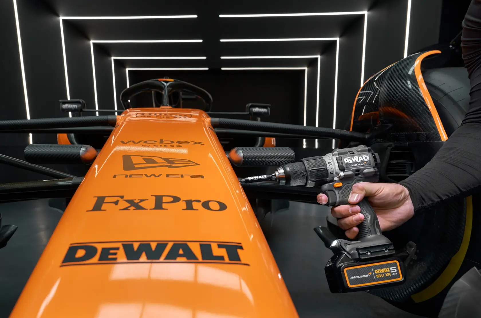 DEWALT® x McLaren F1 Team 18V XR® Brushless Hammer Drill Driver - 2 x 5AH