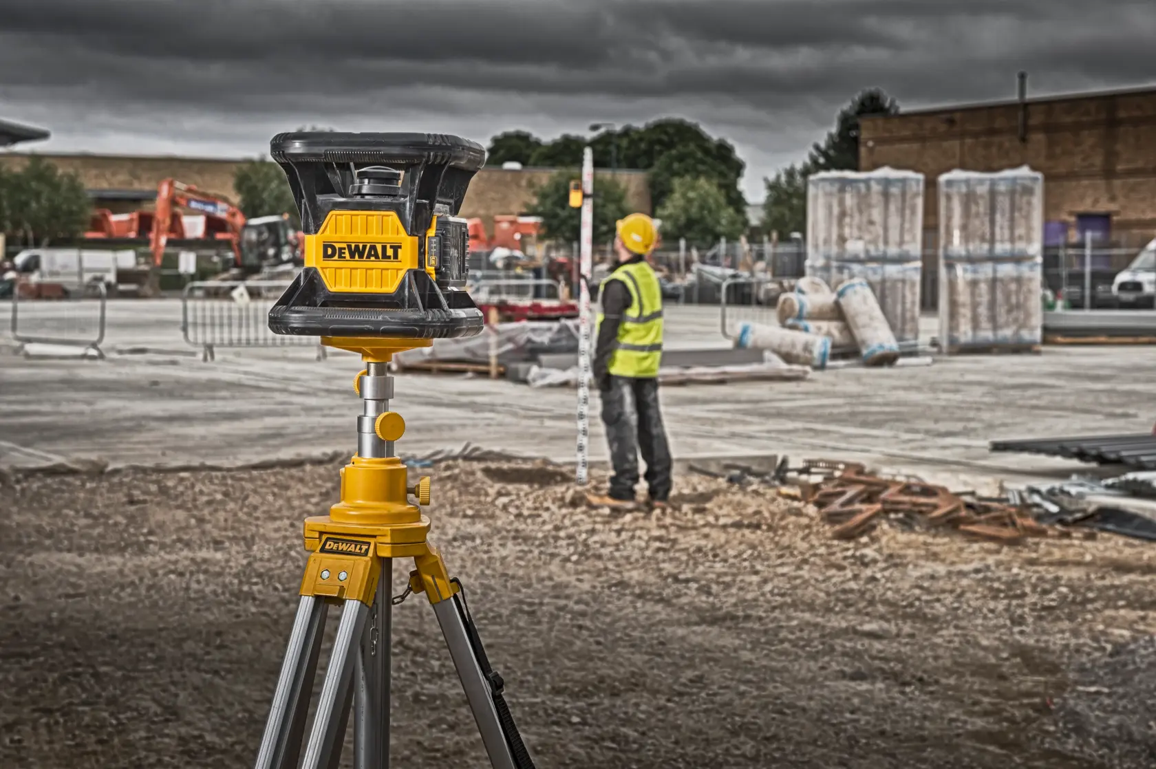 DEWALT® 18V XR® Red Rotary Laser (1 X 2Ah)