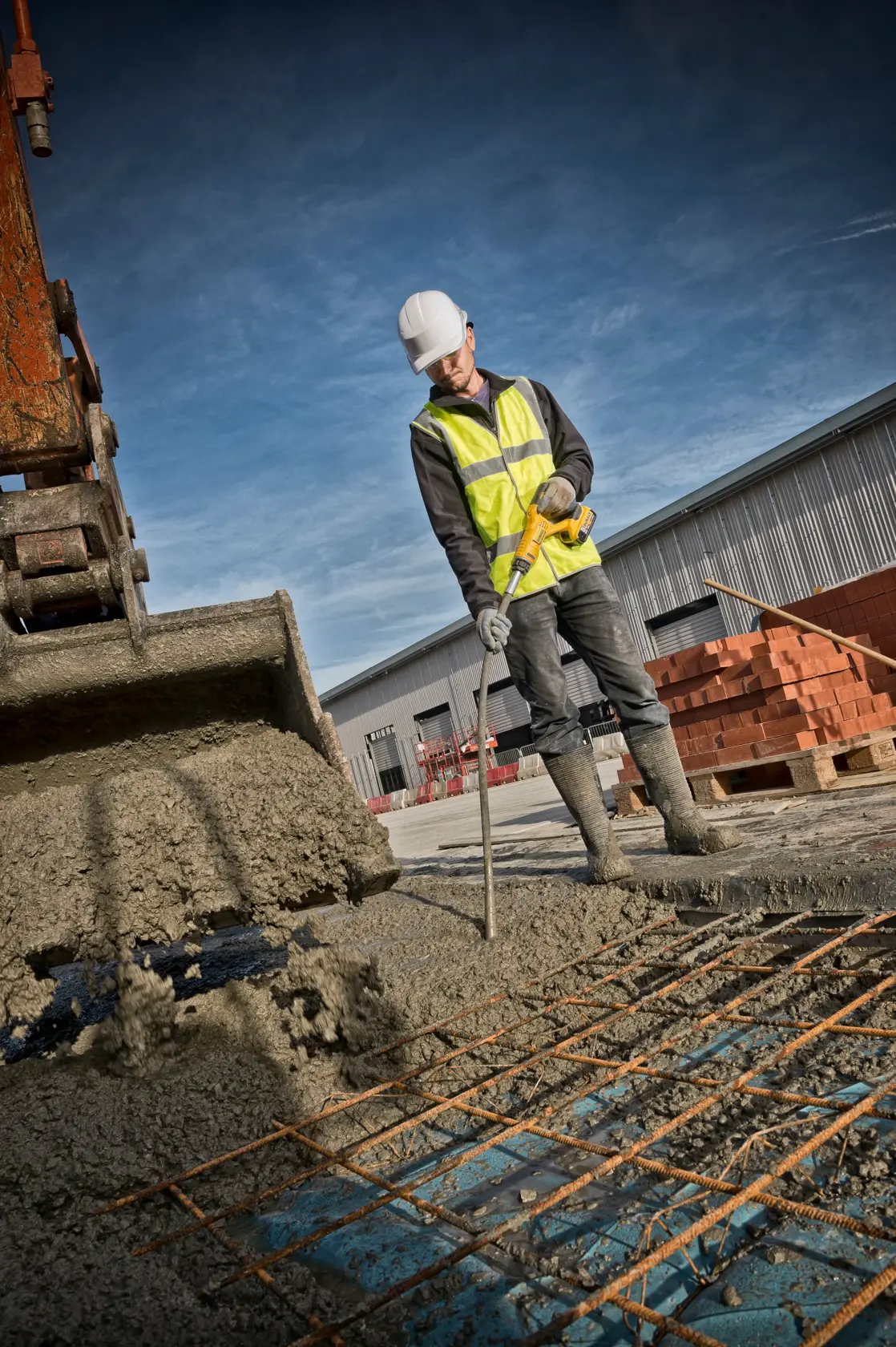 18V XR® Concrete Vibrator (bare Tool)