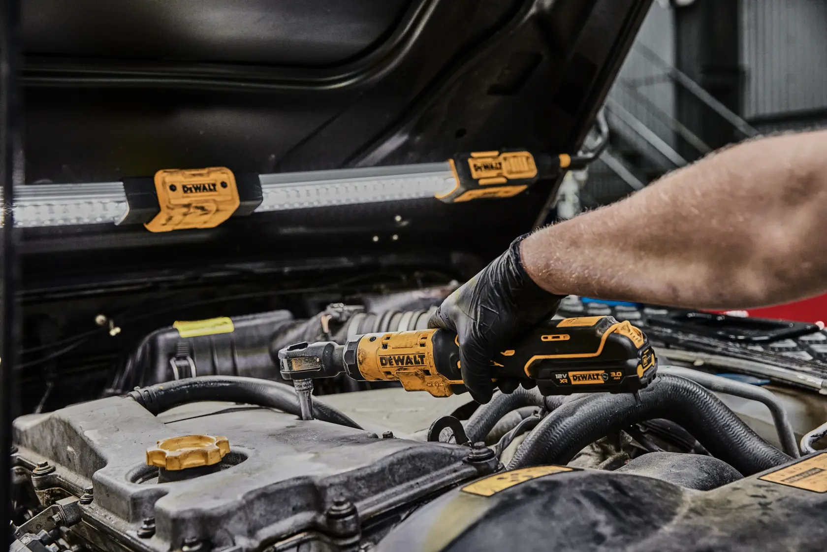 12V XR® Brushless 3/8-in Ratchet (Tool Only)