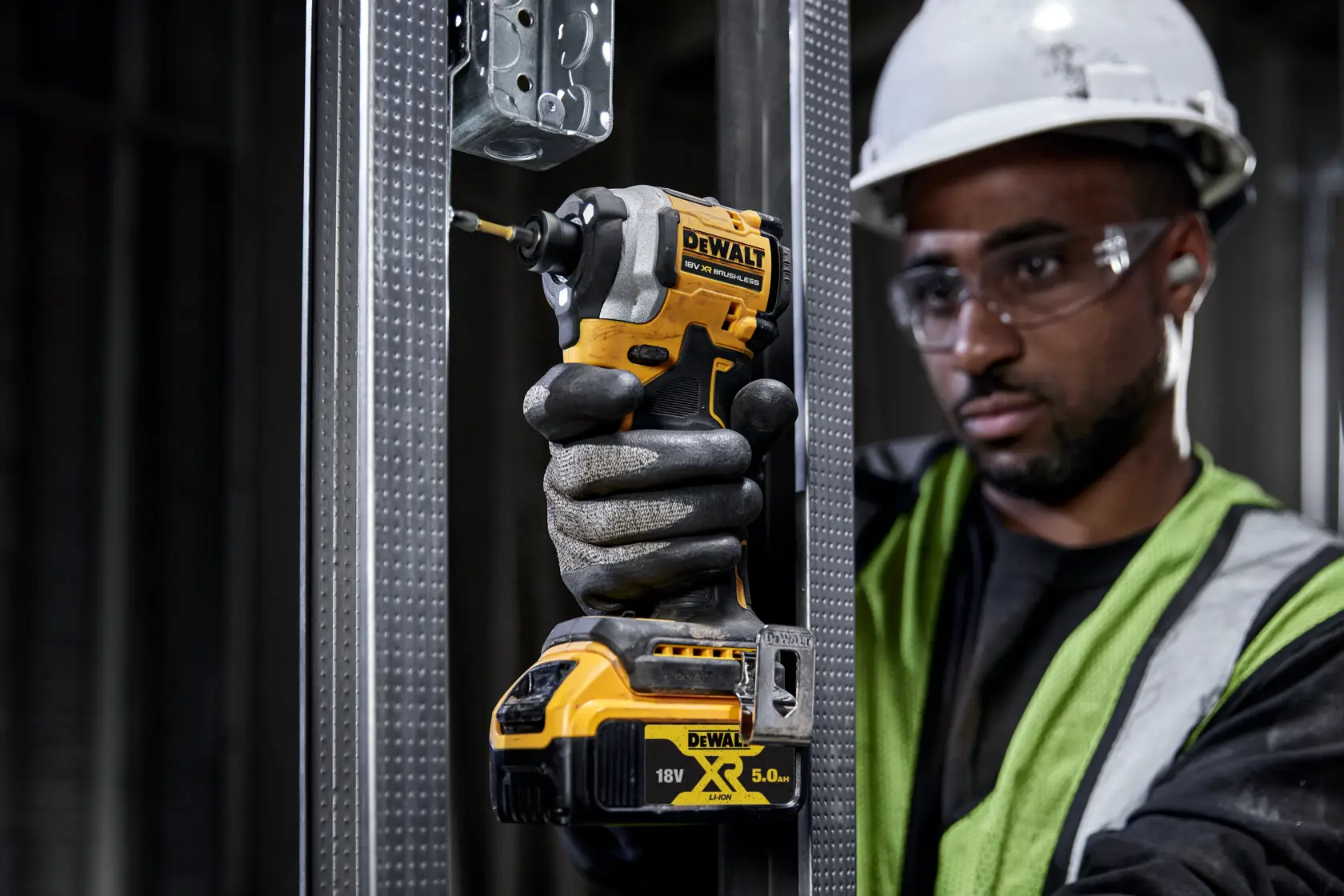 18V XR® Brushless Compact Impact Driver - Bare Unit
