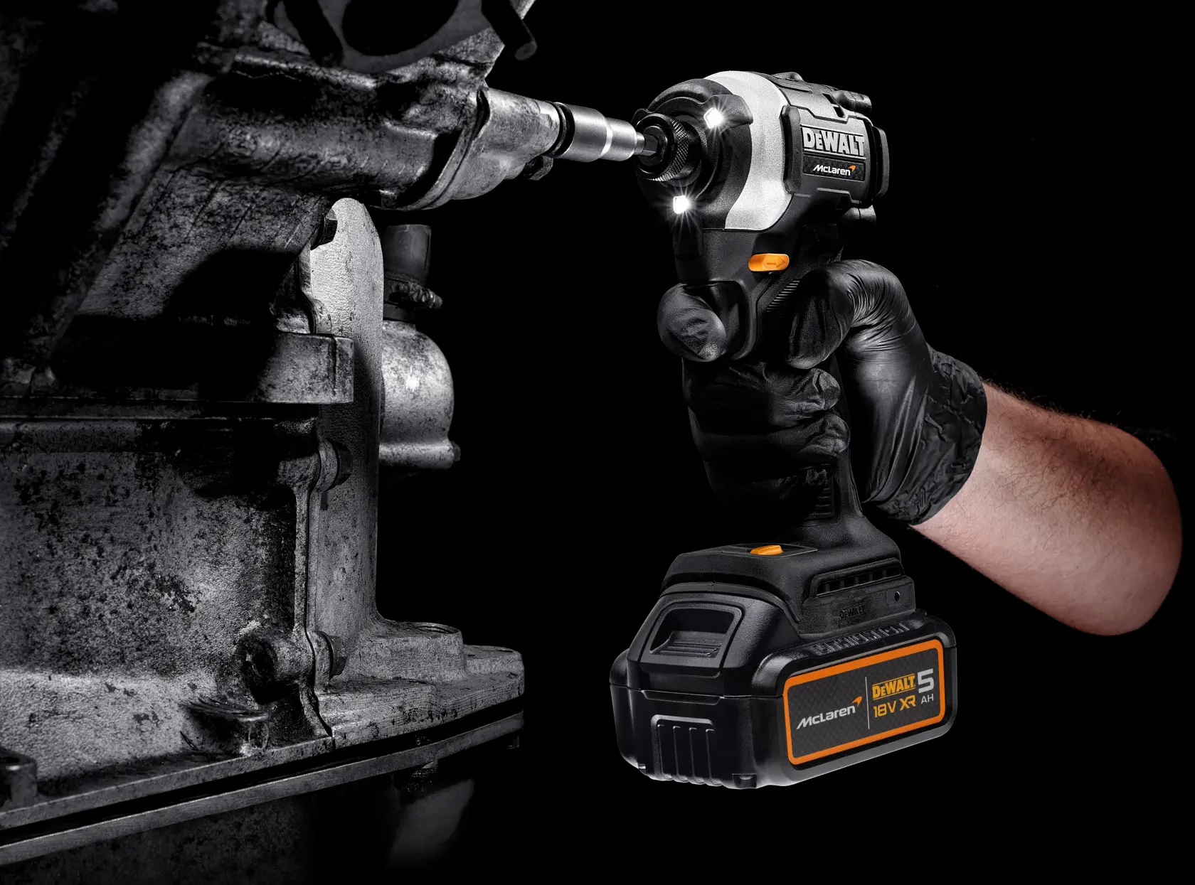 DEWALT® x McLaren F1 Team 18V XR® Brushless Impact Driver - 1 x 5AH