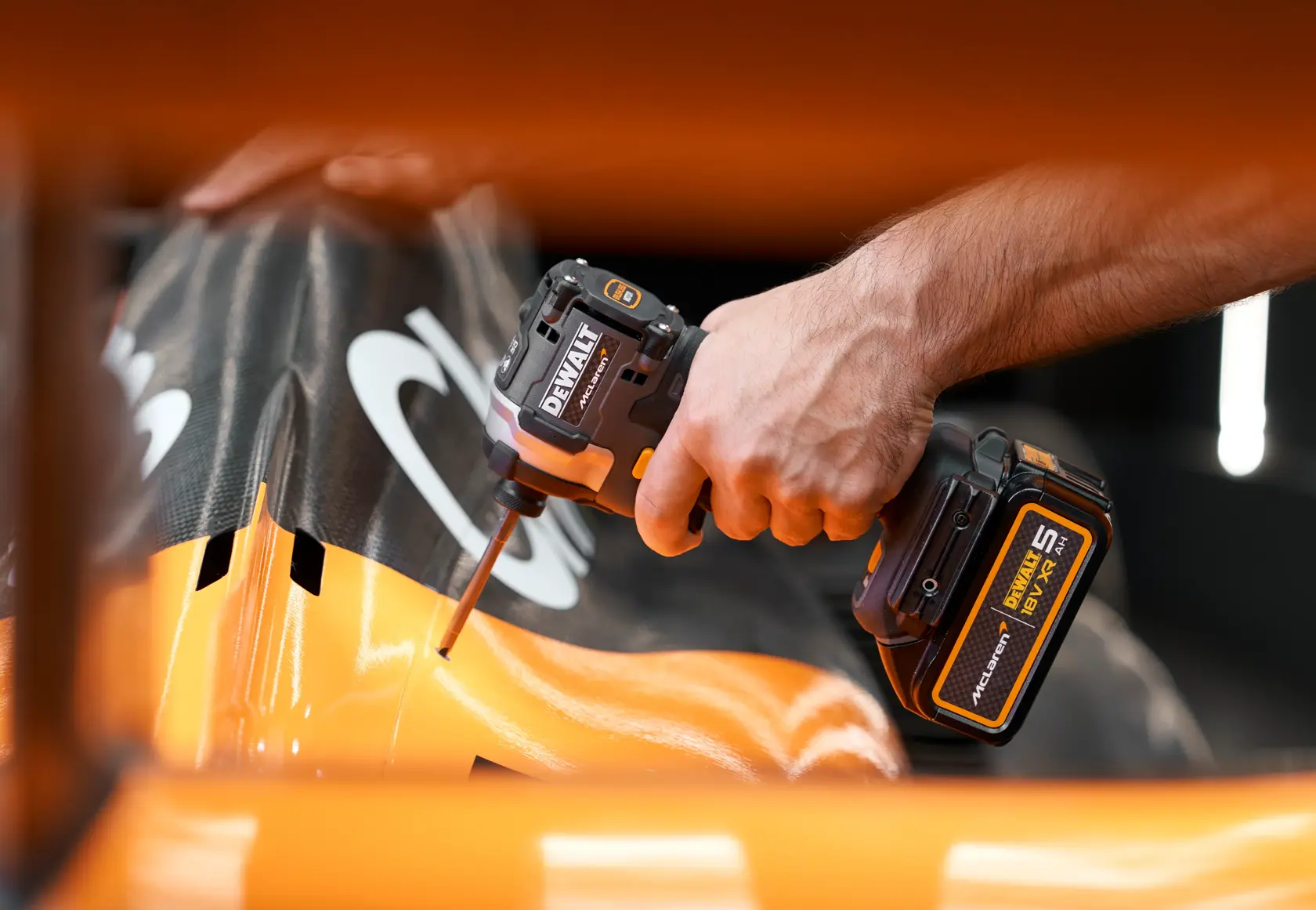 DEWALT® x McLaren F1 Team 18V XR® Brushless Impact Driver - 2 x 5AH
