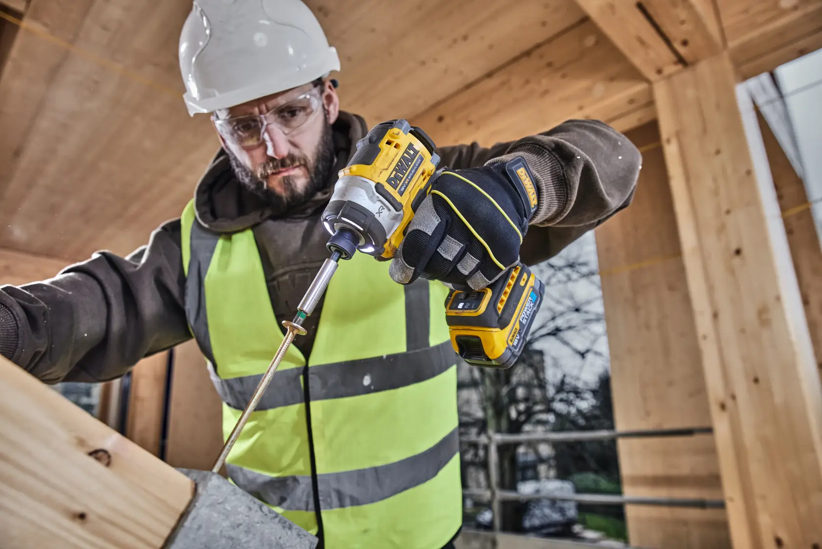 DEWALT® 18V XR® Brushless Premium Impact Driver - 2 X 1.7Ah POWERSTACK Battery