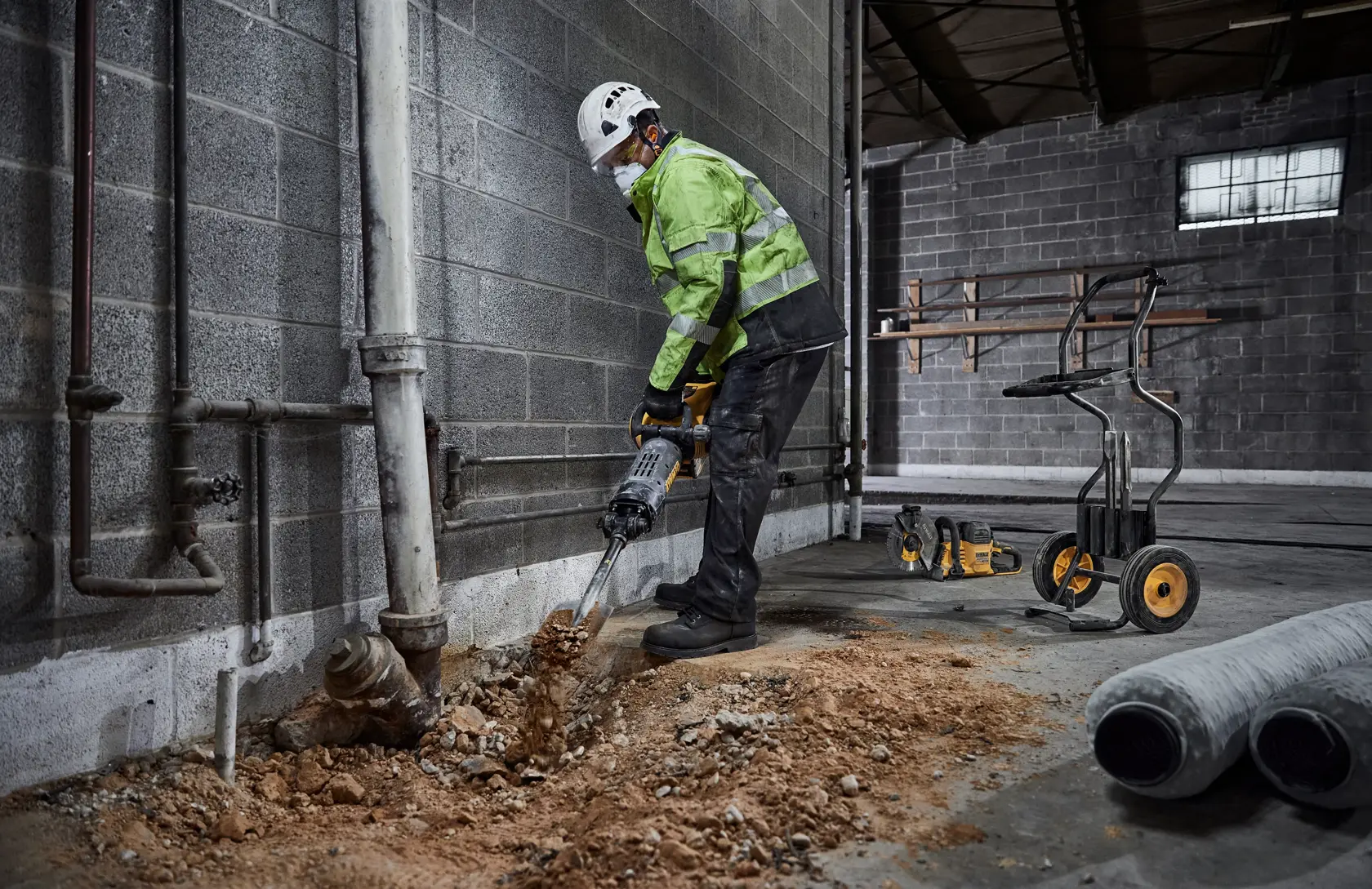 DEWALT® 28mm HEX Demolition Hammer