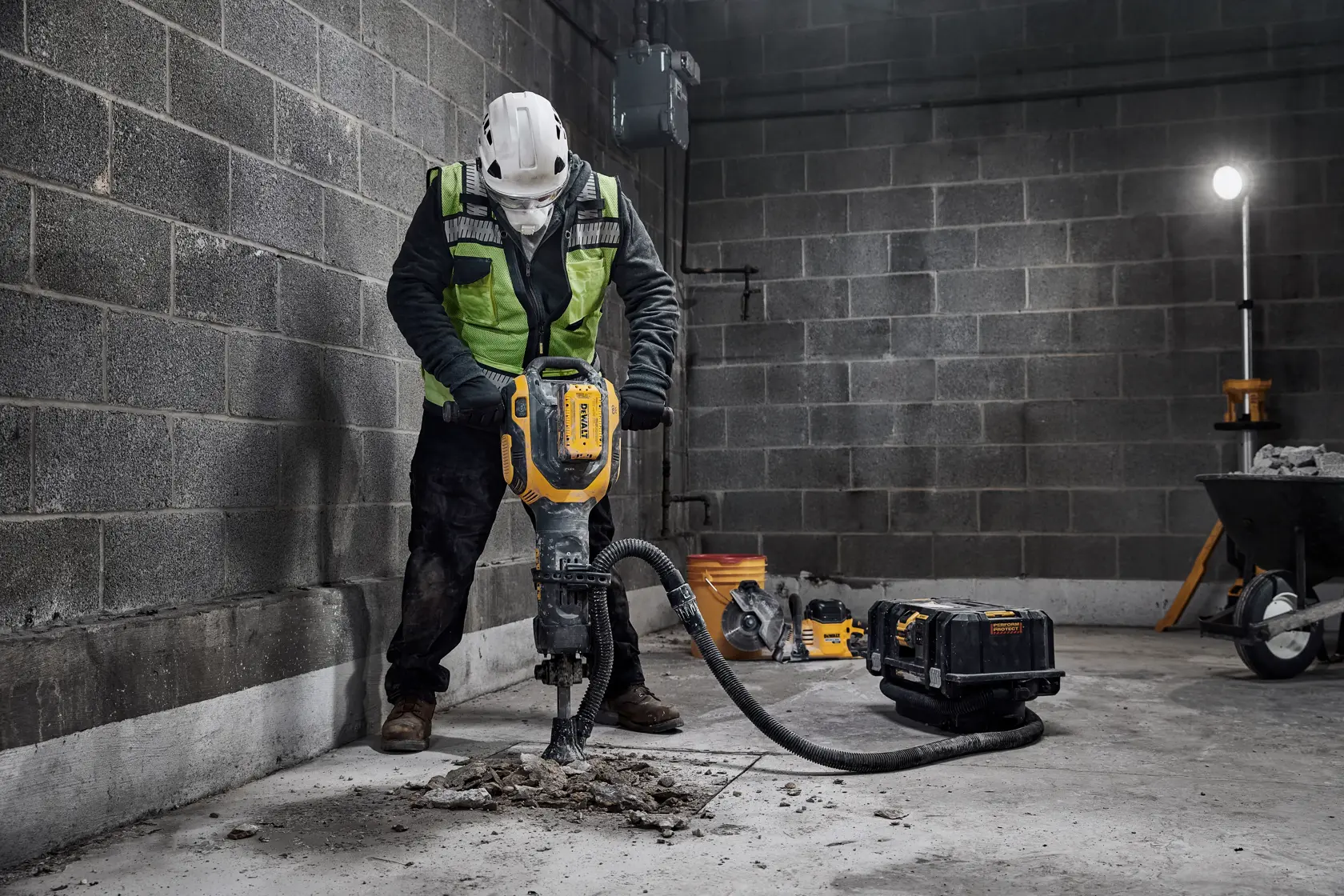 DEWALT® 28mm HEX Demolition Hammer