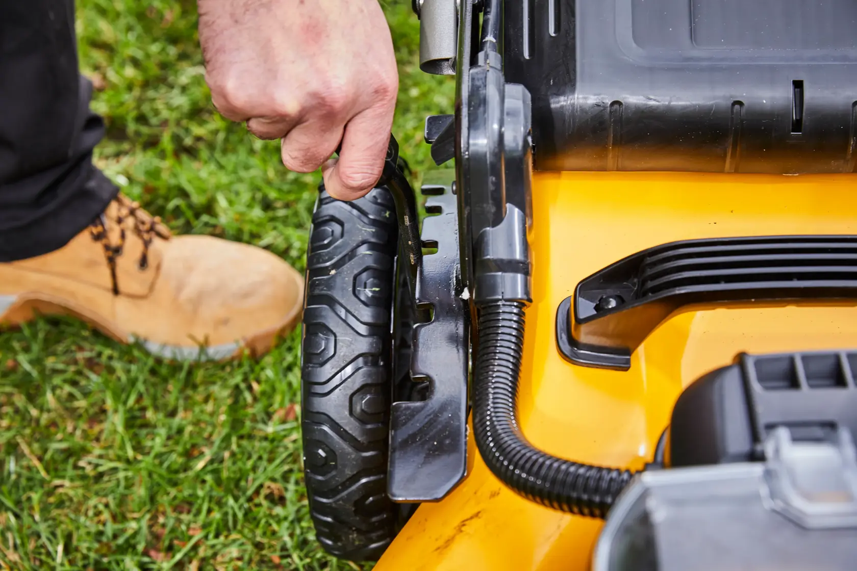 DEWALT® 18V XR® Brushless Lawn Mower - 2 x 5Ah