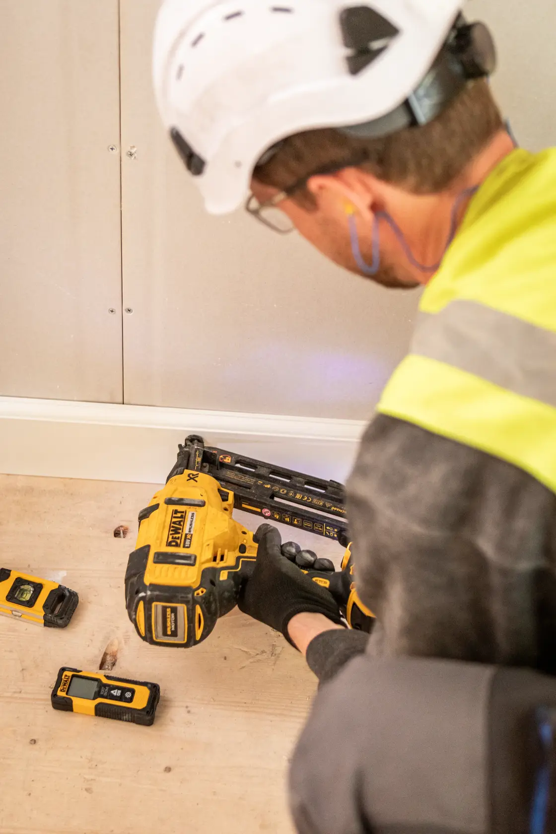 18V XR® Brushless 16ga Second Fix Nailer (Tool Only)