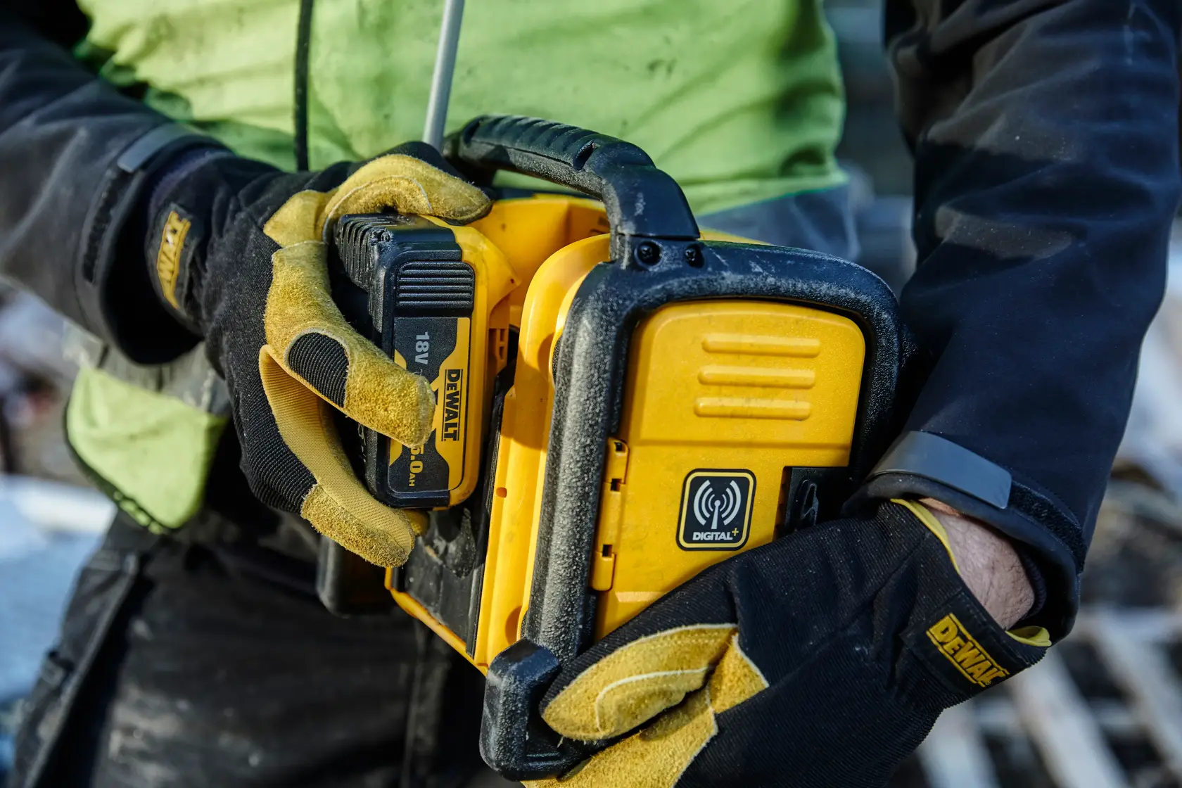 DEWALT® 18V XR® Compact DAB+/FM Radio