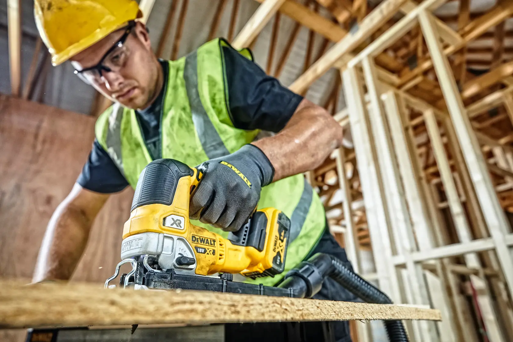 DEWALT® 18V XR® Brushless Jigsaw - 2 x 5Ah