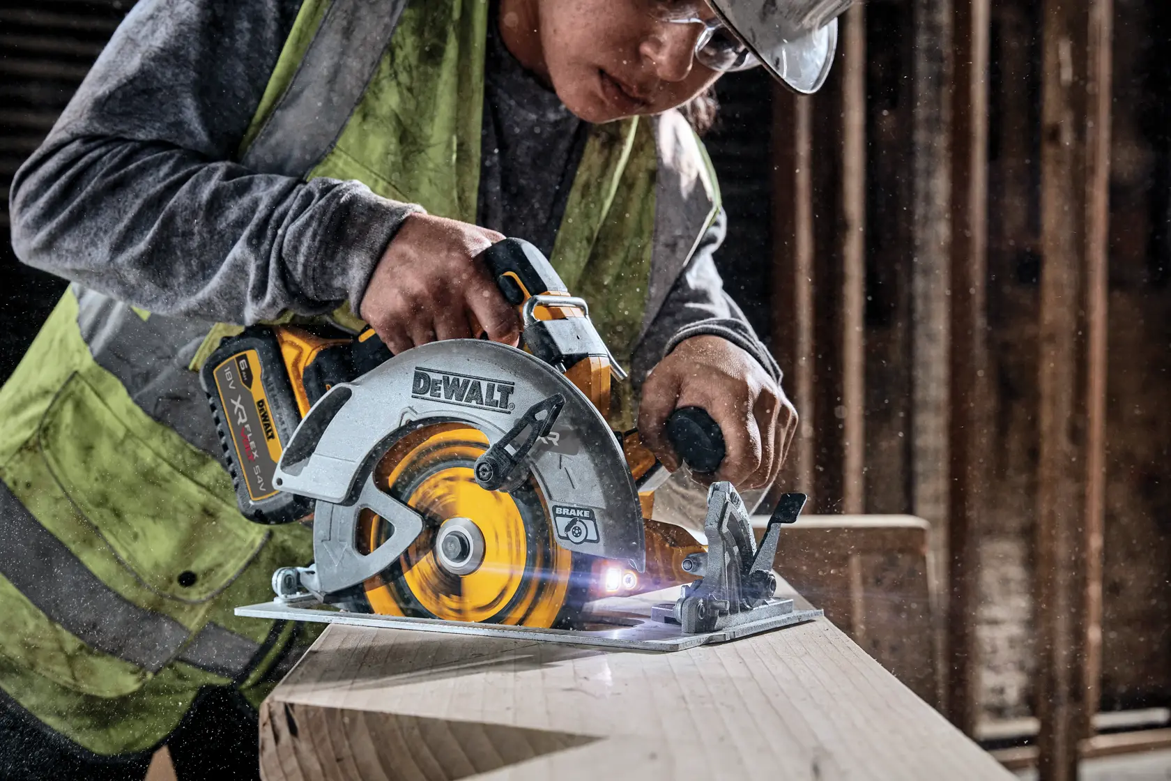18V XR® Brushless 190 mm Circular Saw - Tool Only