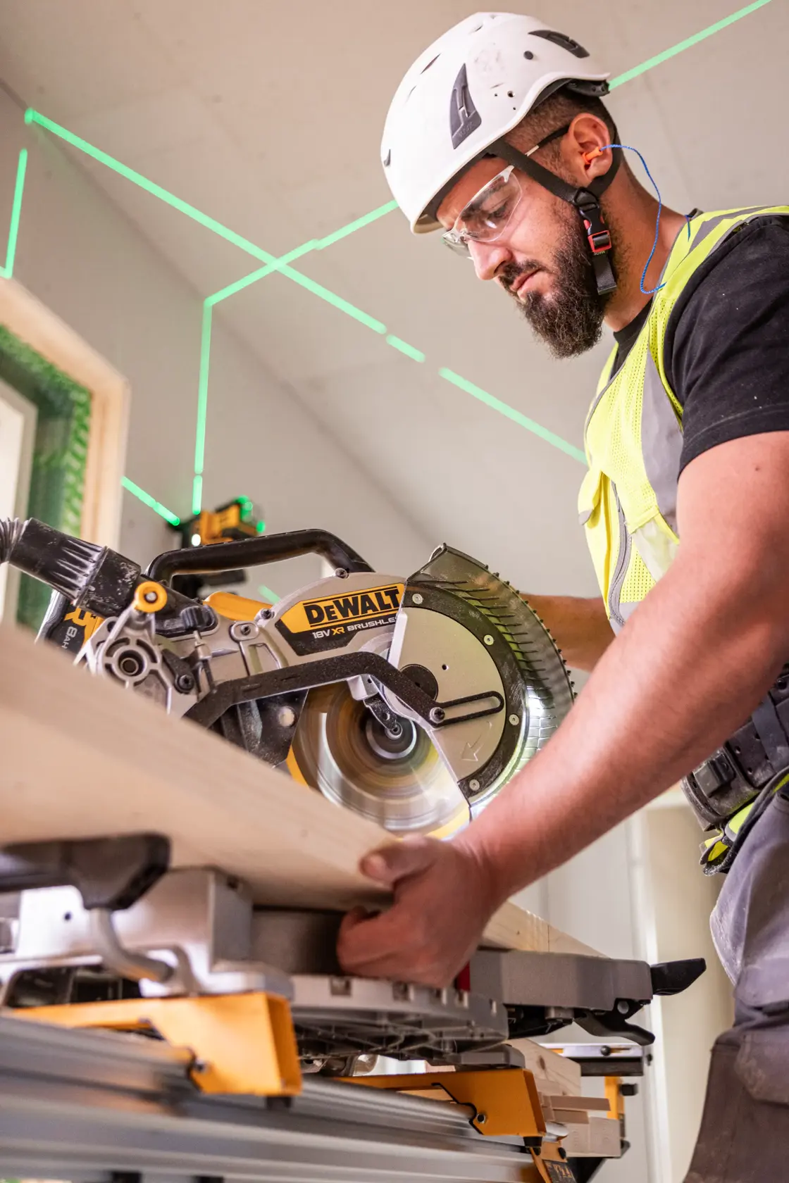 DEWALT® 18V XR® 305mm Mitre Saw (Tool Only)