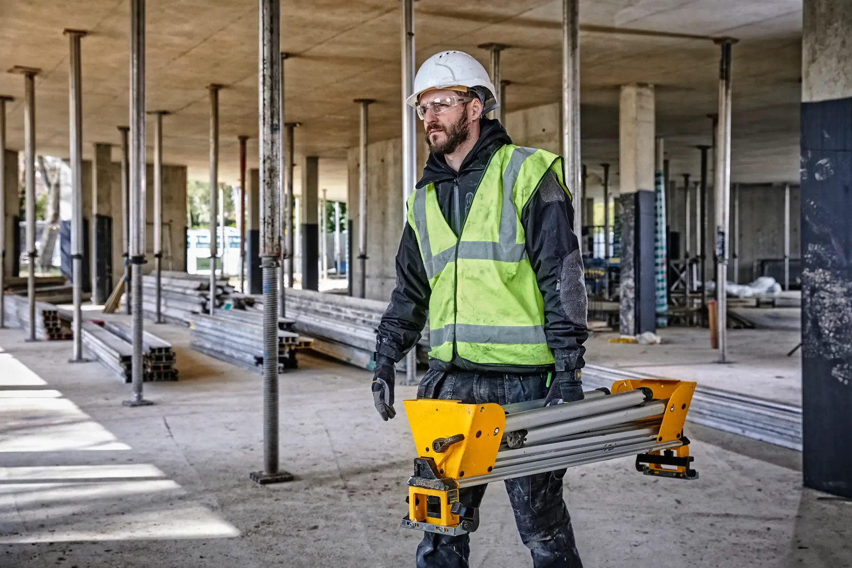 Compact Mitre Saw Workstation