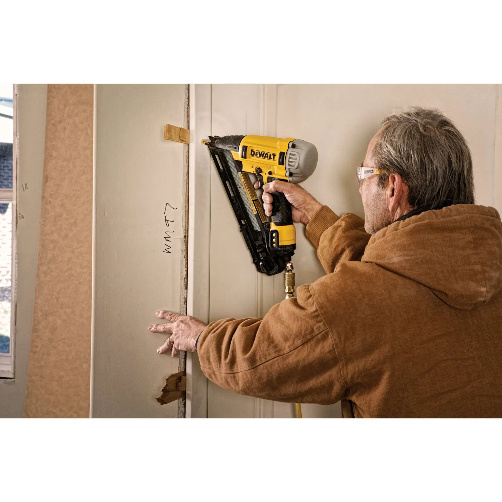 15ga Pneumatic Finish Nailer Precision Point Tip