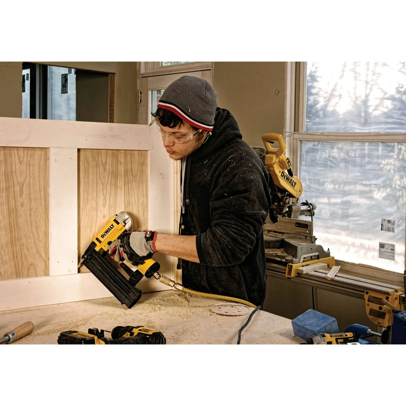 18ga Pneumatic Nailer With Precision Point