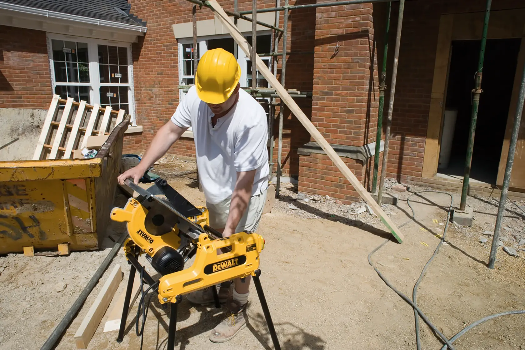 DEWALT® 250mm Combination Saw