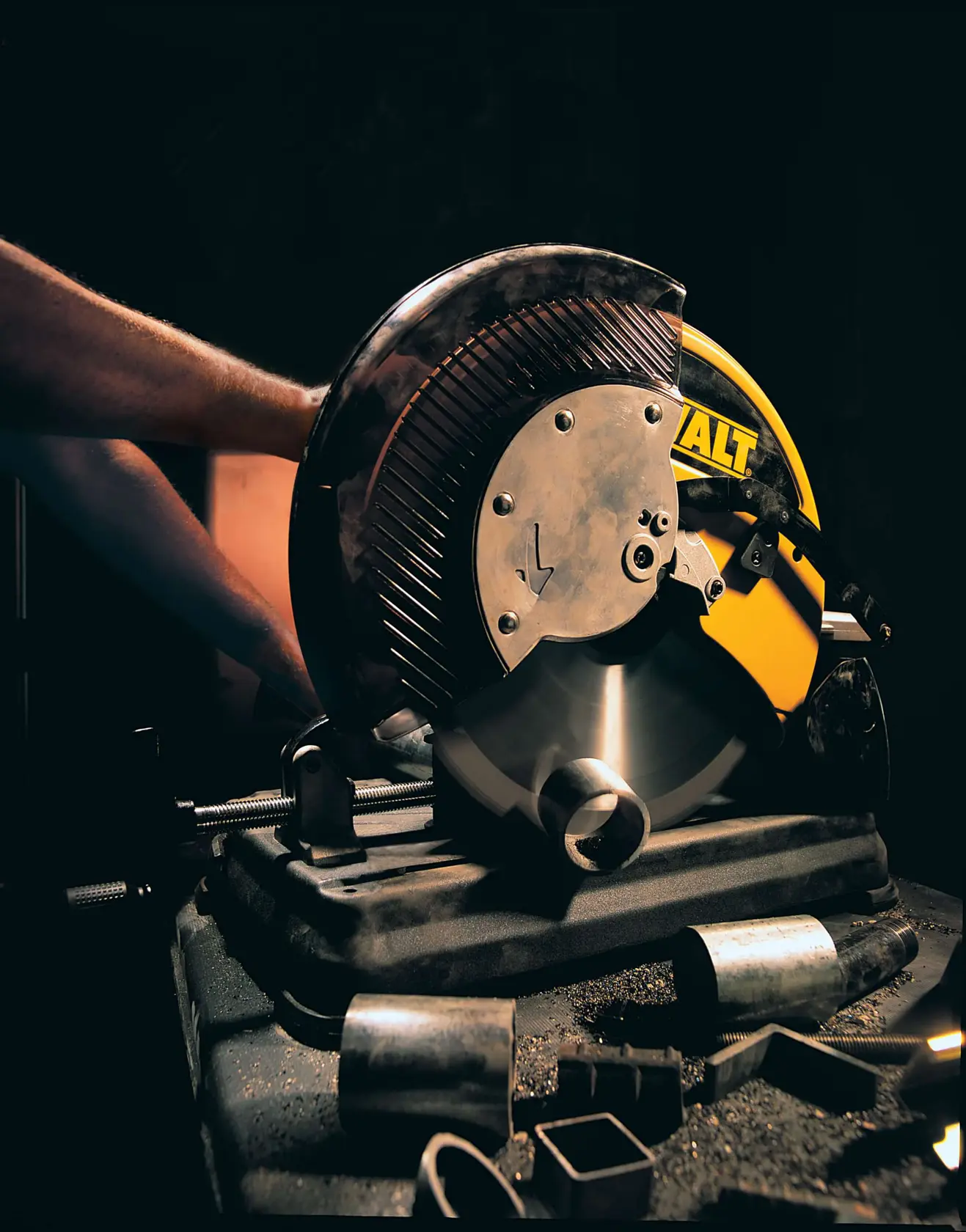 DEWALT® 2200W 355mm Soft Start TCT Chop Saw