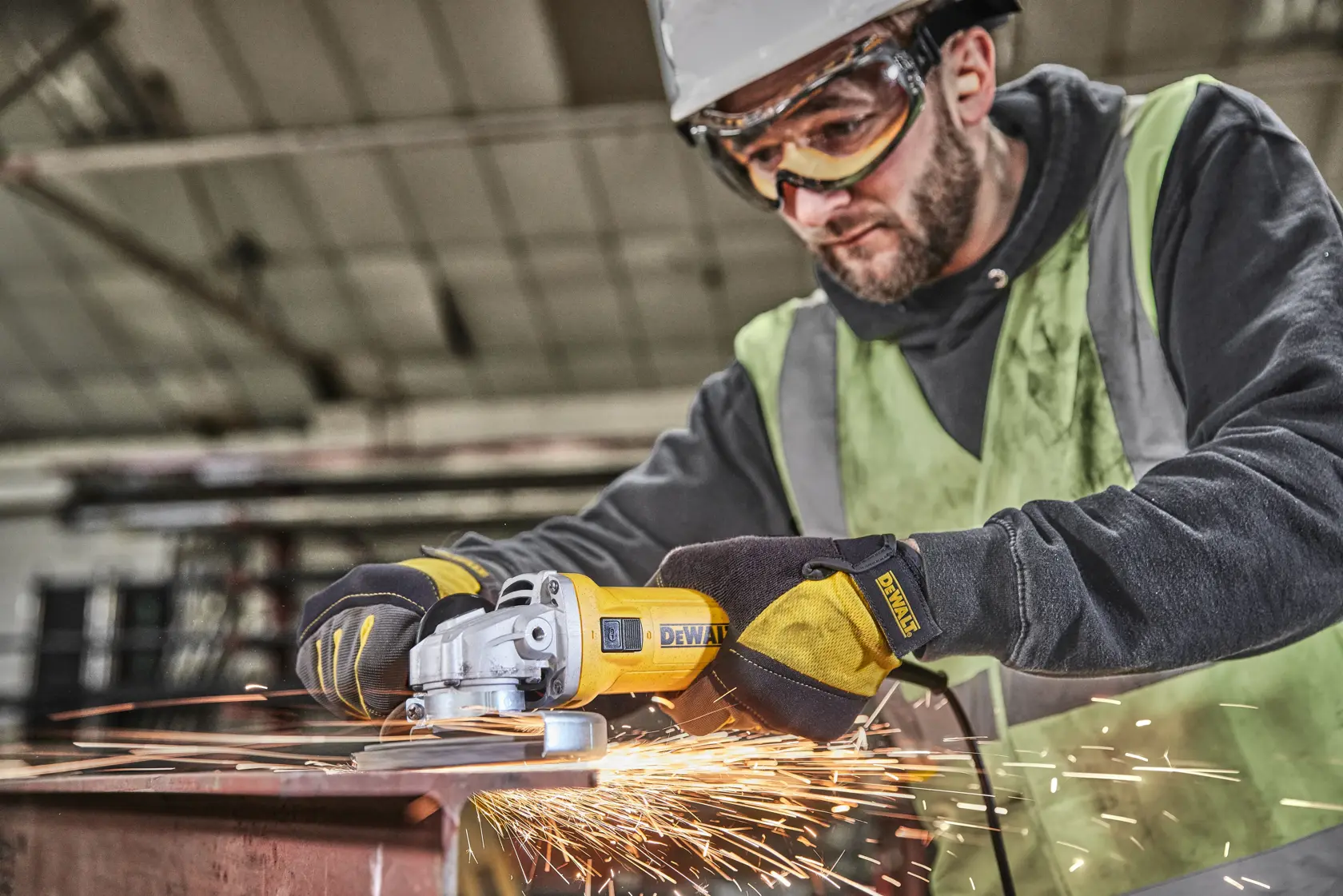 DEWALT® 750W 115mm Angle Grinder