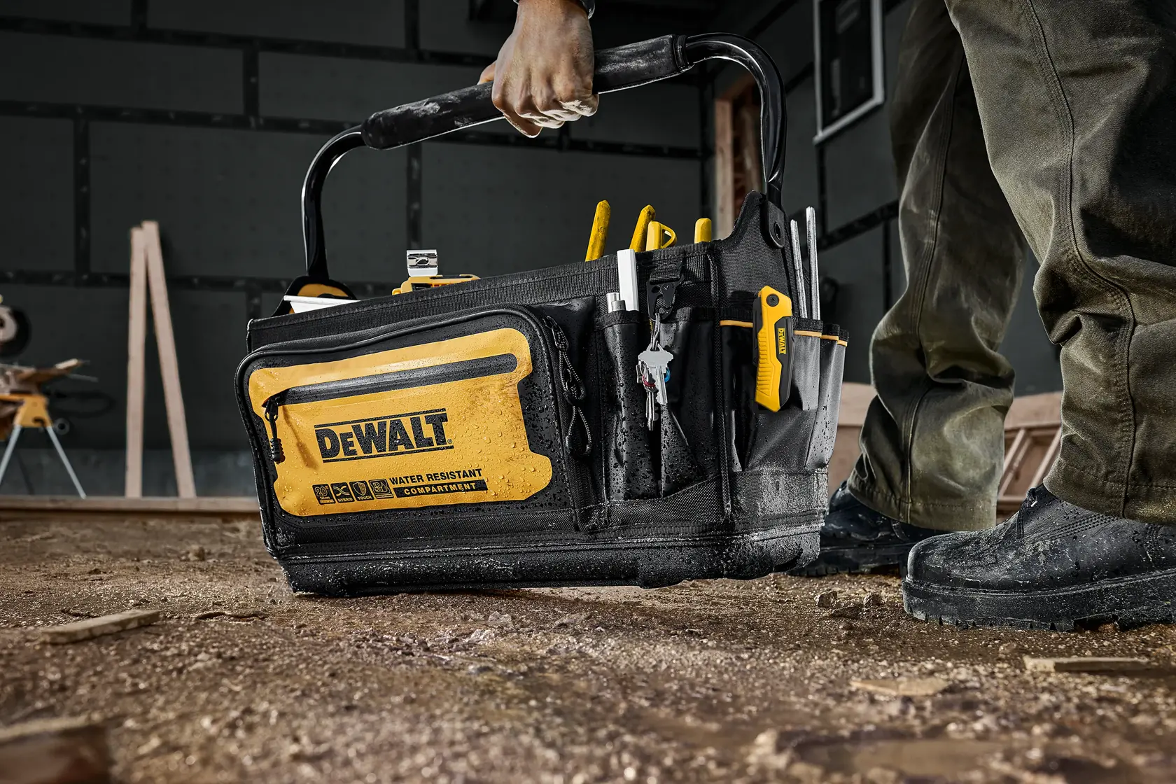 DEWALT® Pro 20-in Tool Tote